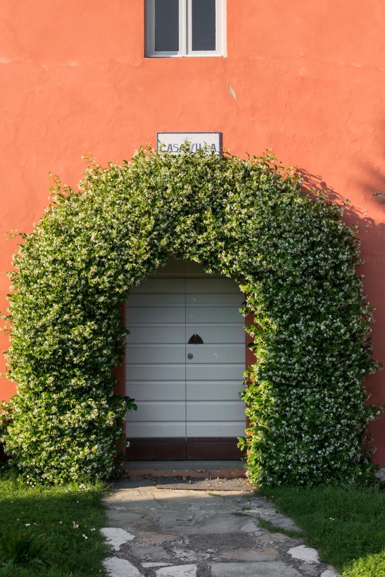 Casavilla Rentals By Torre A Cona Rignano Sull Arno Bagian luar foto
